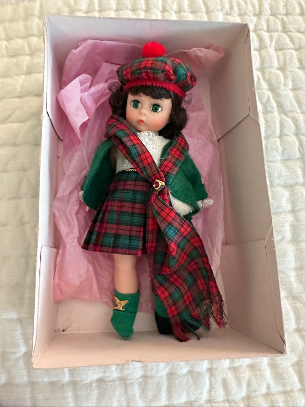 Madame Alexander Holiday Tartan Doll in Green Coat and Red Plaid - “Scotland” - Picture 3 of 4